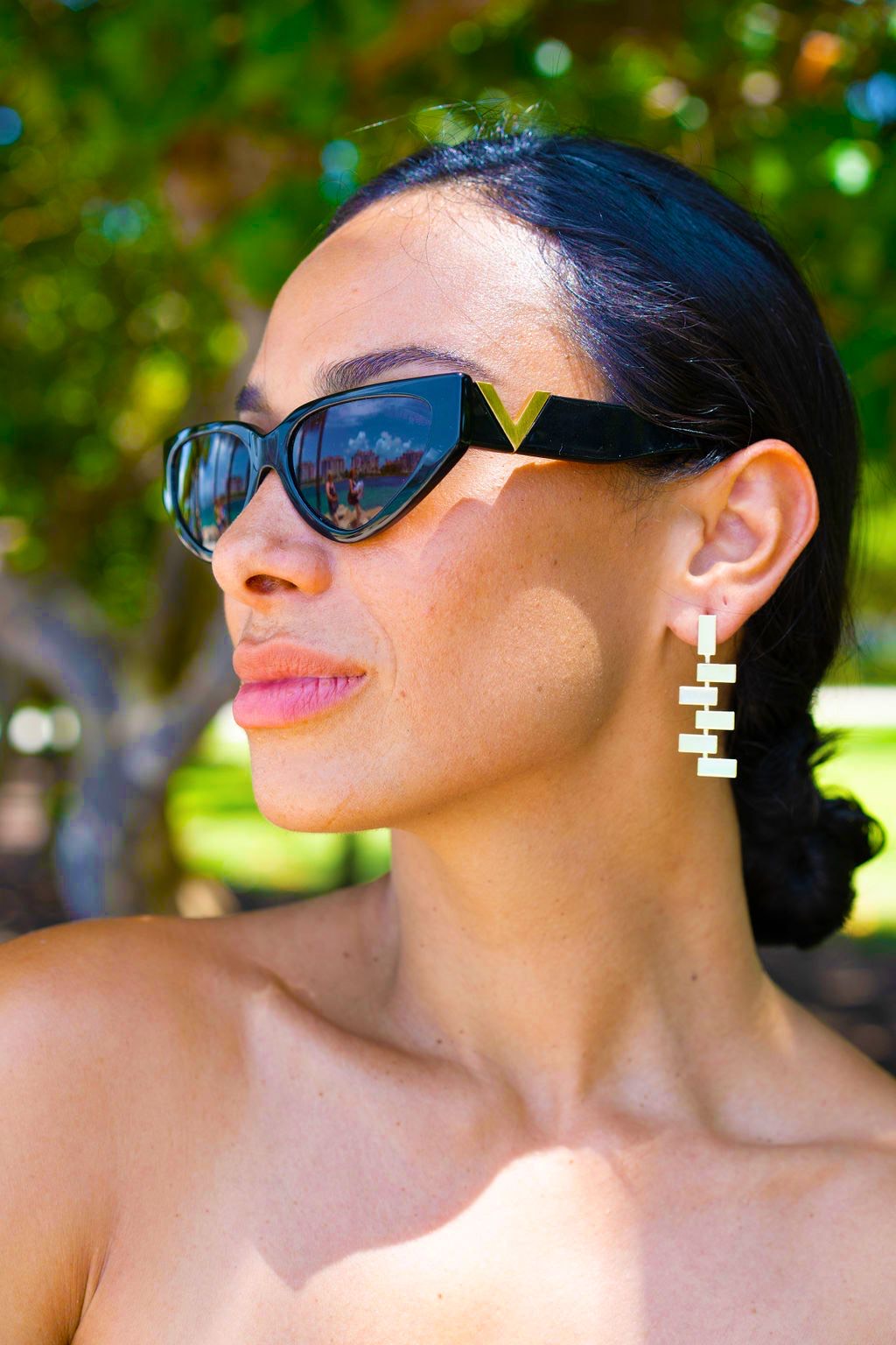 18K Gold Designed Dangle Drop Brick Layer Earrings (K347)